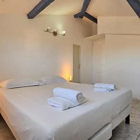 Villa Sud-vacances: 5 Premiere Ligne Avec Jaccuzzi Frontignan