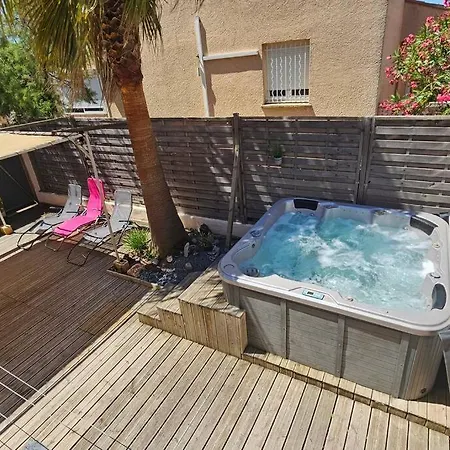 Sud-vacances: 5 Premiere Ligne Avec Jaccuzzi
