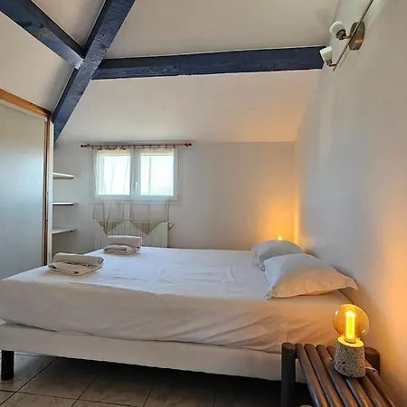 Sud-vacances: 5 Premiere Ligne Avec Jaccuzzi * Frontignan
